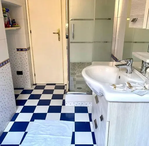 Marcos House Metro A Rom